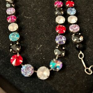 Sabika necklace and bracelet